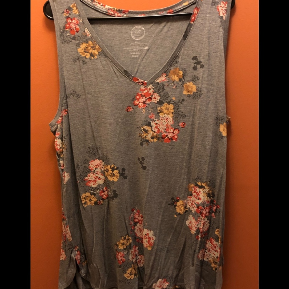 Floral V-Neck Tank